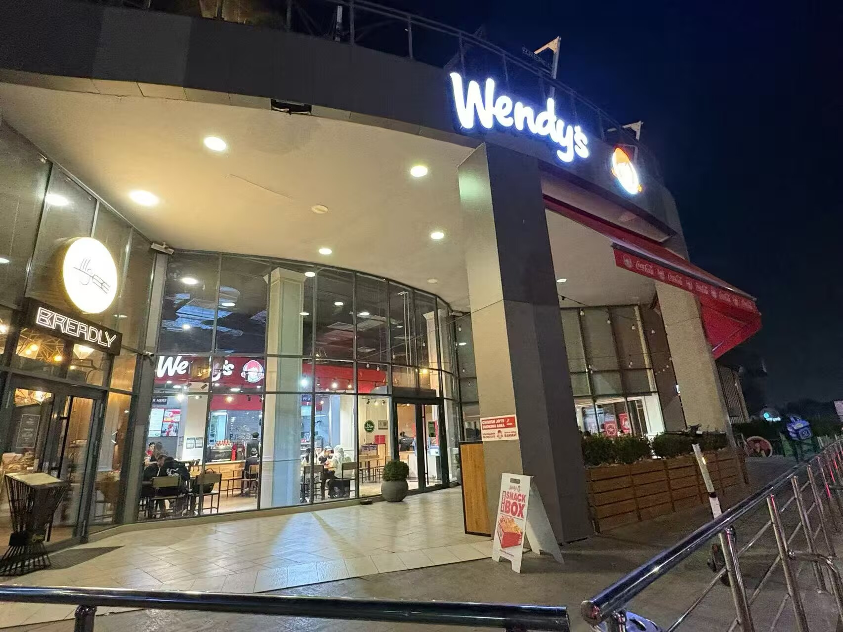 落子中亚！与乌兹别克Wendy’s强强联手，共拓新程！