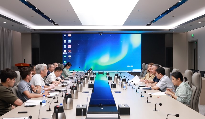 跨境搜协同德国及西班牙代表团考察昌平园区